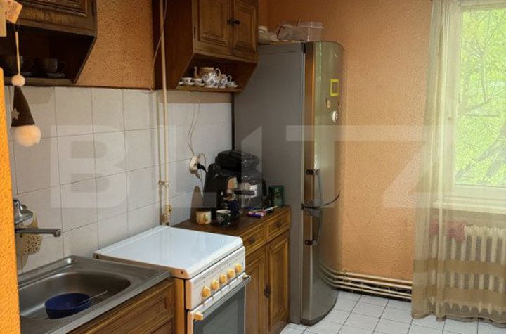 Apartament 3 camere de vanzare TARGU MURES - Mures anunturi imobiliare Mures