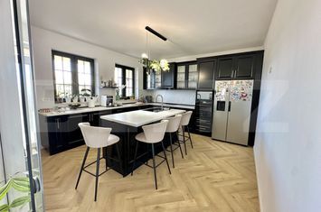 Casă - 4 camere de vanzare ALBA IULIA - Alba anunturi imobiliare Alba