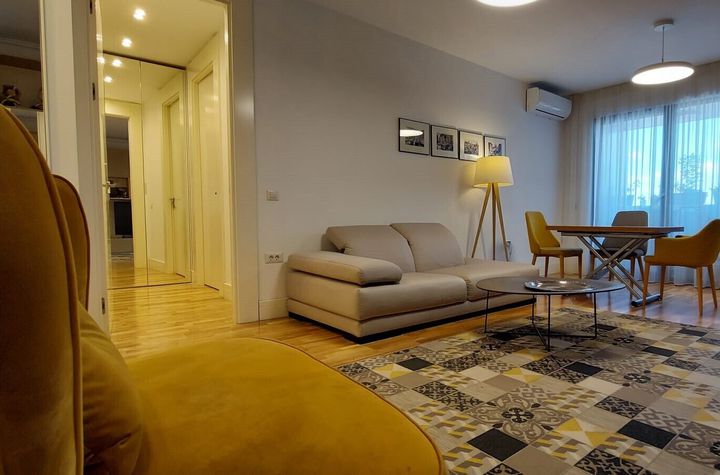 Apartament 2 camere de inchiriat BARBU VACARESCU - Bucuresti anunturi imobiliare Bucuresti