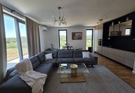 349.000 €, Apartament 4 camere