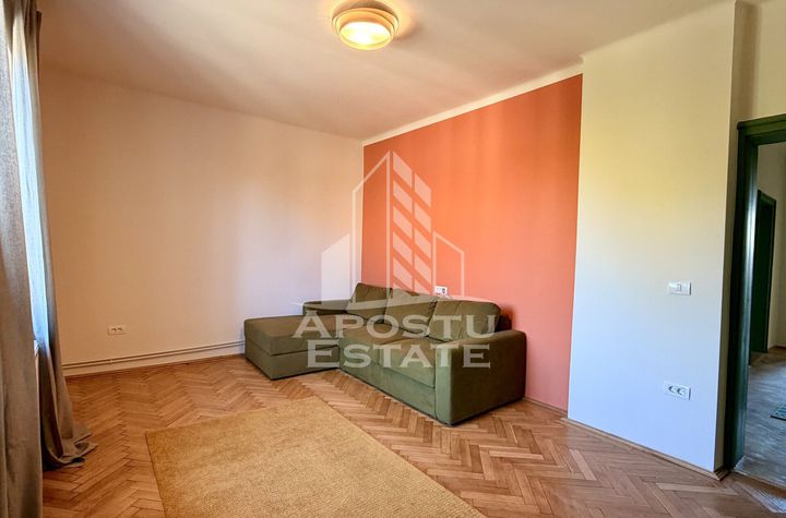 Apartament prima inchiriere curte comuna centrala anunturi imobiliare Timis