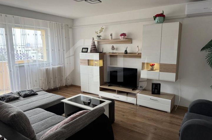 Apartament 4 camere de vanzare CLUJ-NAPOCA - Cluj anunturi imobiliare Cluj