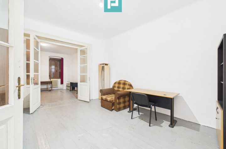 Casă 2 camere + anexe, teren 234 mp. anunturi imobiliare Timis