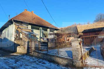 Casă - 4 camere de vanzare VALCELE - Covasna anunturi imobiliare Covasna