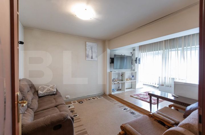 Apartament 4 camere de vanzare CENTRUL CIVIC - Brasov anunturi imobiliare Brasov