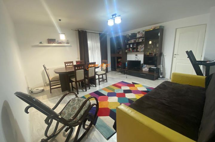 Apartament 3 camere de vanzare BRAILEI - Vrancea anunturi imobiliare Vrancea