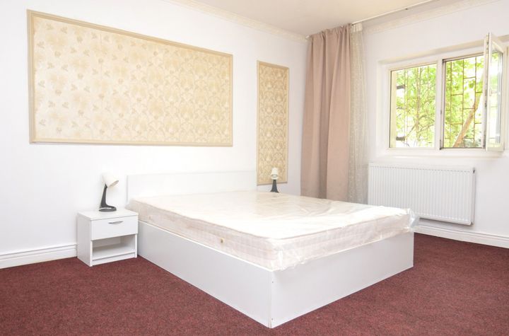 Garsonieră de inchiriat UNIRII - Bucuresti anunturi imobiliare Bucuresti