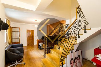 0% ! Vila Regie Maternitatea Giulesti BIROURI/COMERCIAL sau Rezidential anunturi imobiliare Bucuresti