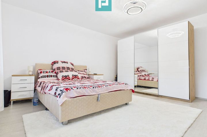 Casă  cu 6 camere in Urseni anunturi imobiliare Timis