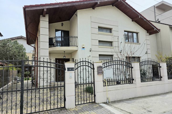 Casă - 4 camere de vanzare MAMAIA-SAT - Constanta anunturi imobiliare Constanta
