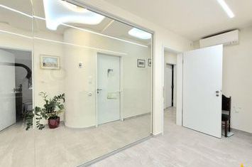 Spațiu comercial de inchiriat TRACTORUL - Brasov anunturi imobiliare Brasov