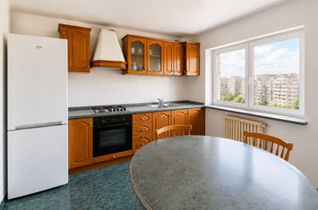 Decebal vanzare apartament 3 cam dec anunturi imobiliare Bucuresti