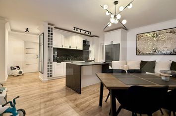 Apartament 3 camere de vanzare FLORESTI - Cluj anunturi imobiliare Cluj