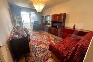 Apartament 4 camere de vanzare MICRO 8 - Dambovita anunturi imobiliare Dambovita