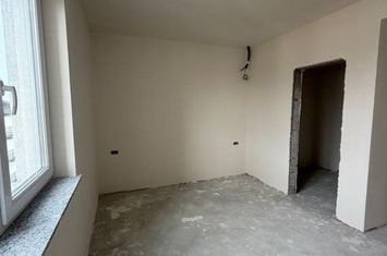 Apartament 3 camere de vanzare RADAUTI - Suceava anunturi imobiliare Suceava