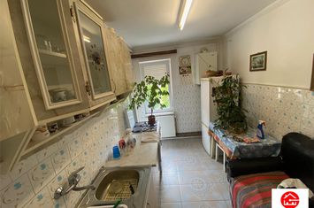 Apartament 3 camere de vanzare TUDOR - Mures anunturi imobiliare Mures