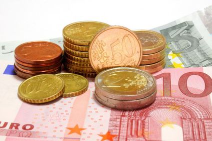 Piaţa creditelor nu reuşeşte să îşi revină. Află ce credite au vândut cel mai bine băncile.