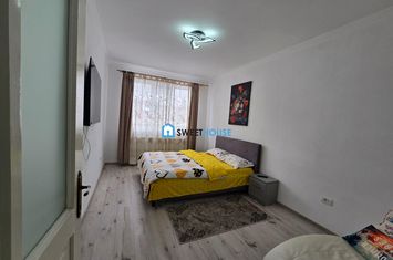 Casă - 4 camere de vanzare CENTRAL - Brasov anunturi imobiliare Brasov