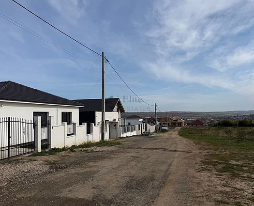 Teren Intravilan Paleu, 650 mp