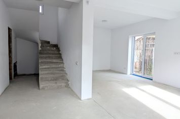 Vilă - 4 camere de vanzare TURNISOR - Sibiu anunturi imobiliare Sibiu