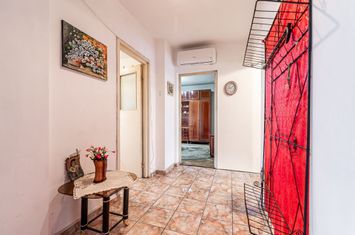 Apartament cu 4 camere decomandat cu vedere panoramica anunturi imobiliare Arad