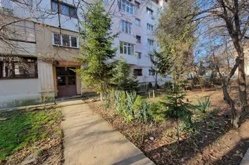 Apartament 2 camere de vanzare BACAU - Bacau anunturi imobiliare Bacau