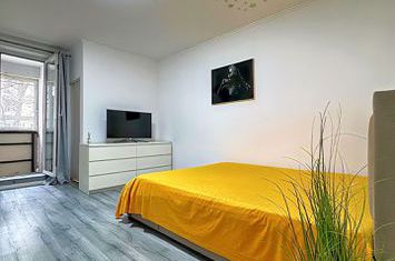 Titan - Costin Georgian Metrou 3 minute Garsoniera Comision 0 anunturi imobiliare Bucuresti