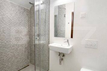 Apartament 3 camere de vanzare BACIU - Cluj anunturi imobiliare Cluj