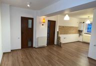 88.500 €, Apartament 3 camere