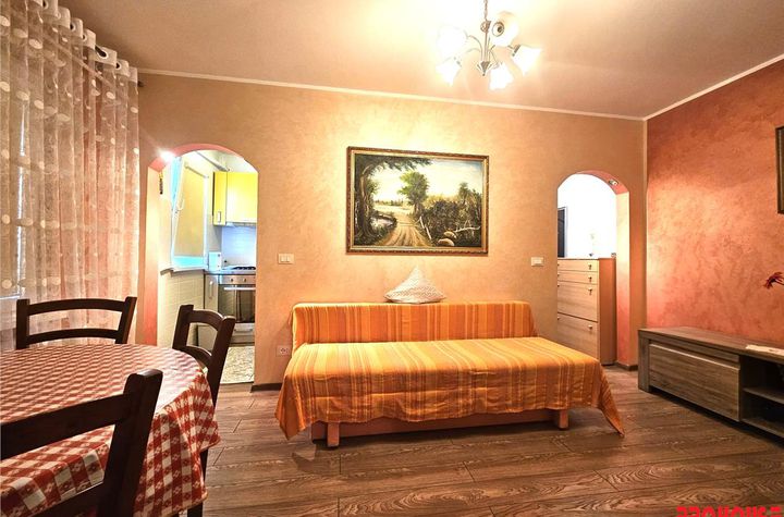 Apartament 2 camere de vanzare ZIMBRU - Bacau anunturi imobiliare Bacau