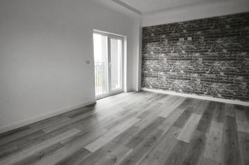 Apartament 3 camere de vanzare RADAUTI - Suceava anunturi imobiliare Suceava