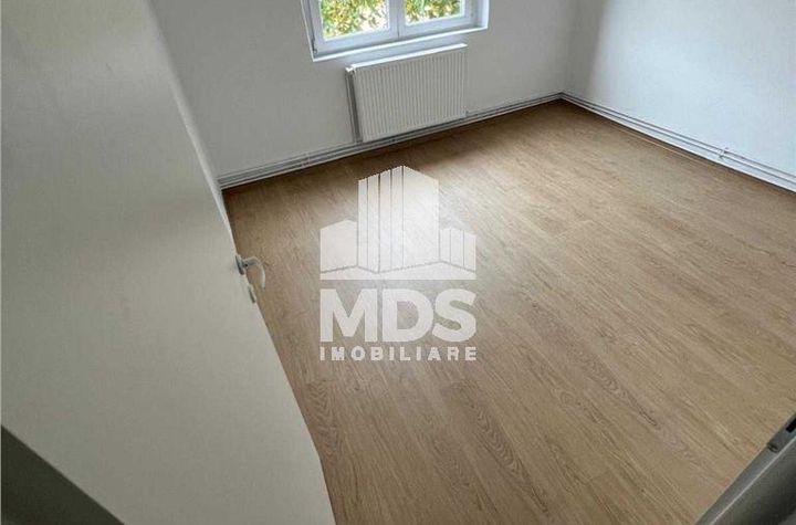 Apartament 3 camere de vanzare FABRIC - Timis anunturi imobiliare Timis