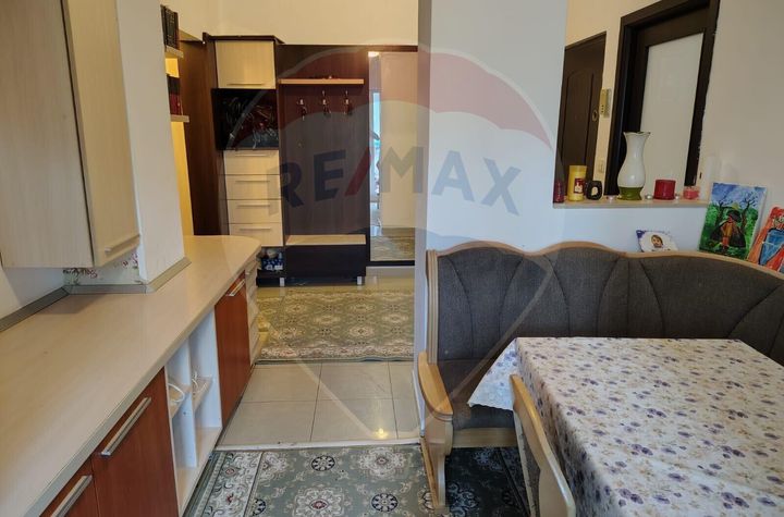 Apartament 3 camere decomandat Cug Comision 0% anunturi imobiliare Iasi