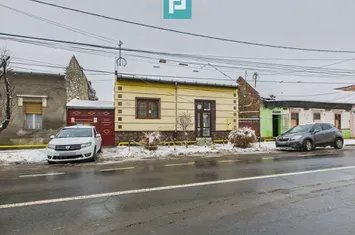 Casă cu 4 camere în zona Parneava anunturi imobiliare Arad