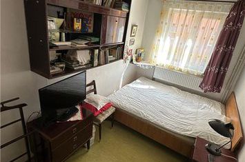 Apartament 3 camere de vanzare ASTRA - Brasov anunturi imobiliare Brasov