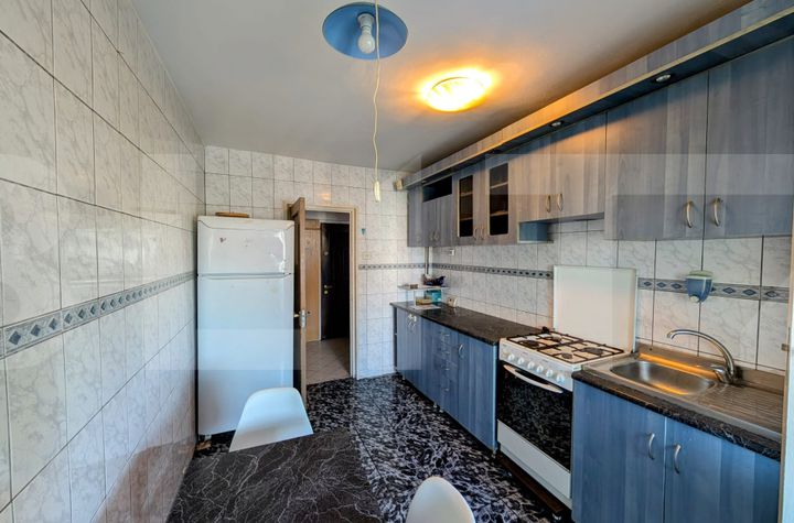 Apartament 3 camere de vanzare TEI - Bucuresti anunturi imobiliare Bucuresti