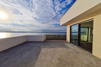 Apartament 3 camere de vanzare MAMAIA - Constanta anunturi imobiliare Constanta