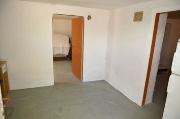 Casă 2 nivele, 126 mp, teren 317 mp, Agia Paraskevi anunturi imobiliare Grecia