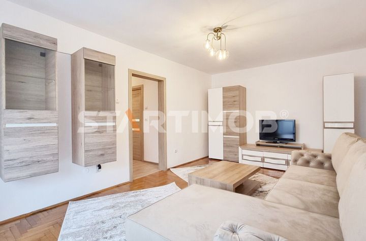 Apartament mobilat doua camere Centru Civic anunturi imobiliare Brasov