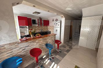 Casă - 3 camere de vanzare MANASTIREA DOAMNEI - Botosani anunturi imobiliare Botosani