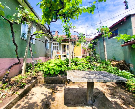 Casă 3 cam Oradea, 58 mp