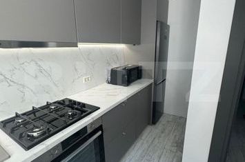 Apartament 3 camere de vanzare SUCEAVA - Suceava anunturi imobiliare Suceava