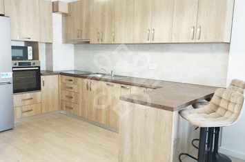 Apartament 2 camere si parcare de inchiriat in Prima Onestilor anunturi imobiliare Bihor
