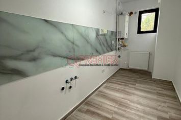 Gata mutare! Garsoniera curte engleza - 15 min Metrou Aparatorii Patriei anunturi imobiliare Bucuresti
