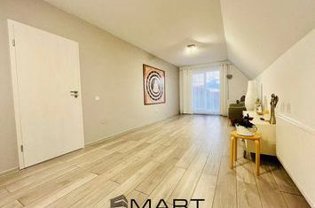 Apartament 3 camere de vanzare BRASOV - Brasov anunturi imobiliare Brasov