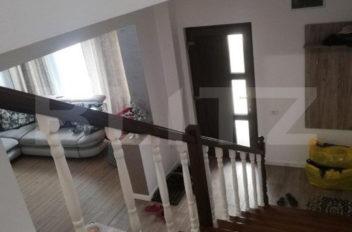 Casă - 3 camere de vanzare MOSNITA VECHE - Timis anunturi imobiliare Timis