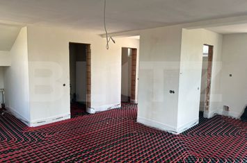 Casă - 4 camere de vanzare TARGU MURES - Mures anunturi imobiliare Mures