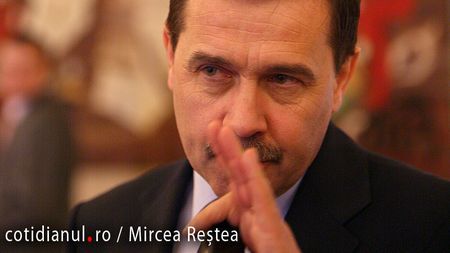 Pogea rămâne la ideea TVA pe case, piaţa imobiliară protestează