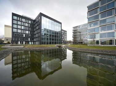 Allianz a cumparat patru cladiri de birouri de la GTC