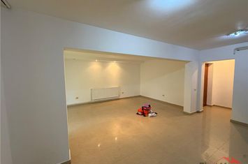 Apartament 3 camere de vanzare CENTRAL - Vrancea anunturi imobiliare Vrancea